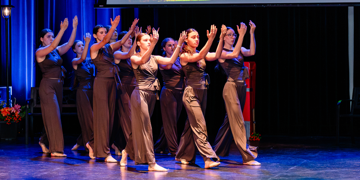 Cours de multi-danse pour adolescents